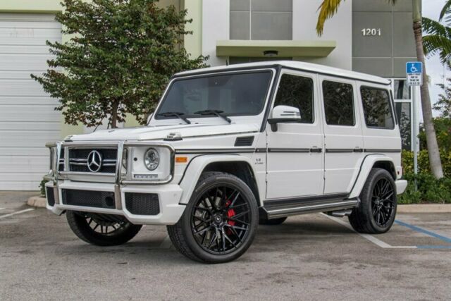 2015 Mercedes-Benz G-Class (Polar White/White)