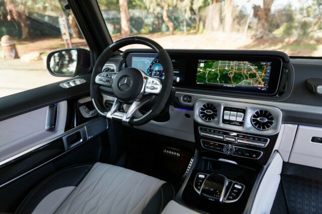 2021 Mercedes-Benz G-Class (Tan/White)