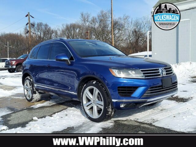 2017 Volkswagen Touareg (White/Black)