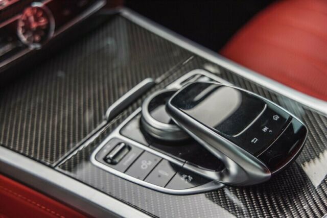 2020 Mercedes-Benz G-Class (Selenite Grey Metallic/Classic Red/Black)