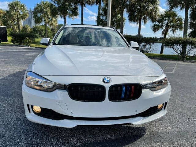 2014 BMW 3-Series (Alpine White/Venetian Beige Dakota Leather)
