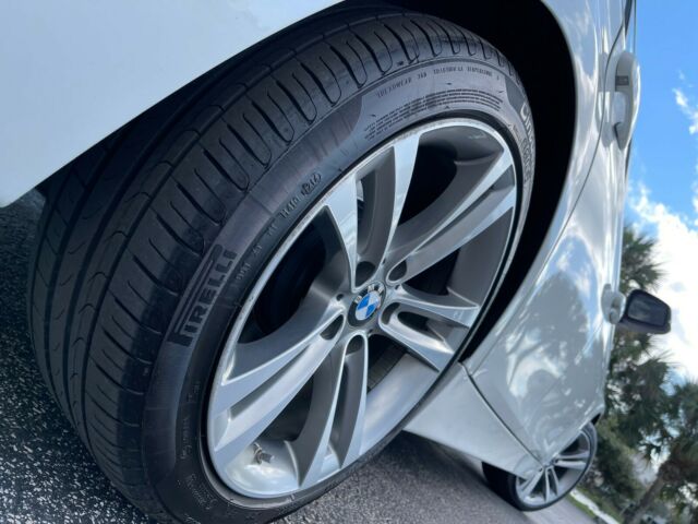 2014 BMW 3-Series (Alpine White/Venetian Beige Dakota Leather)