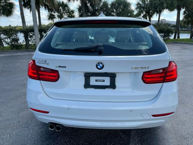 2014 BMW 3-Series (Alpine White/Venetian Beige Dakota Leather)