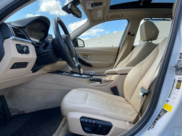2014 BMW 3-Series (Alpine White/Venetian Beige Dakota Leather)