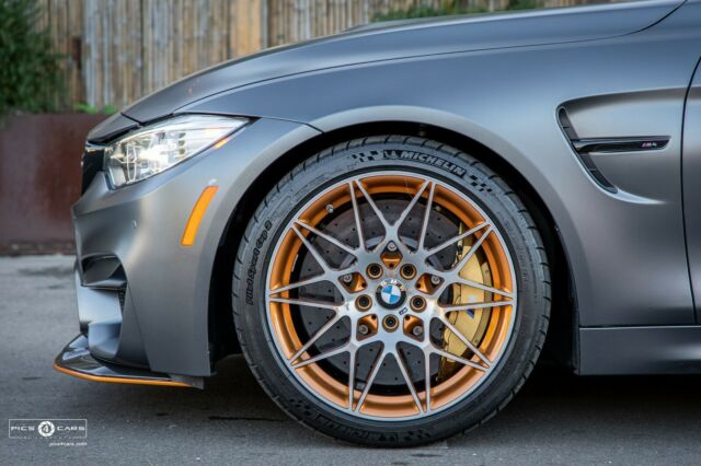 2016 BMW M4 (Gray/Black)