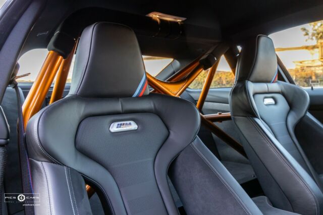 2016 BMW M4 (Gray/Black)