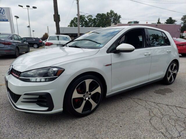 2018 Volkswagen Golf (White/Black)