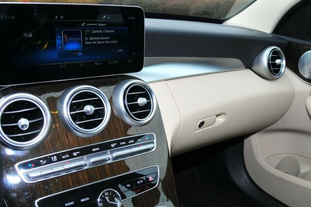 2021 Mercedes-Benz 300-Series (Blue/Tan)