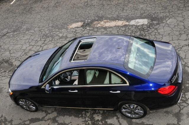 2021 Mercedes-Benz 300-Series (Blue/Tan)