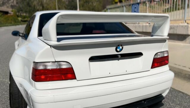1995 BMW M3 (White/Black)