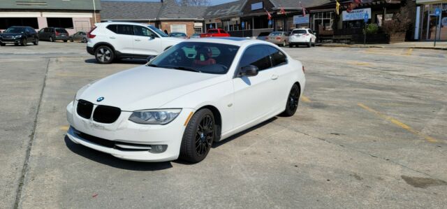 2012 BMW 3-Series (Designo Brilliant Blue Magno/Black Nappa w/ Silver)