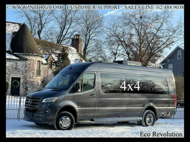 2022 Mercedes-Benz Sprinter (Gray/Black)