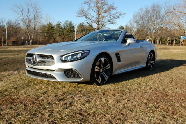 2017 Mercedes-Benz SL-Class (Silver/Black)