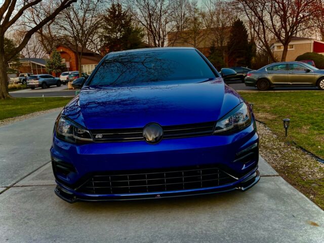 2019 Volkswagen Golf R (Blue/Black)