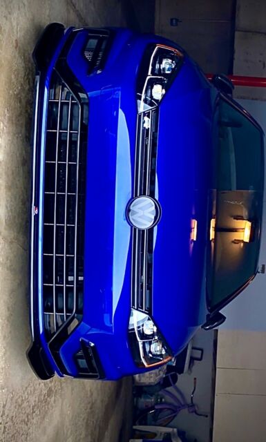 2019 Volkswagen Golf R (Blue/Black)