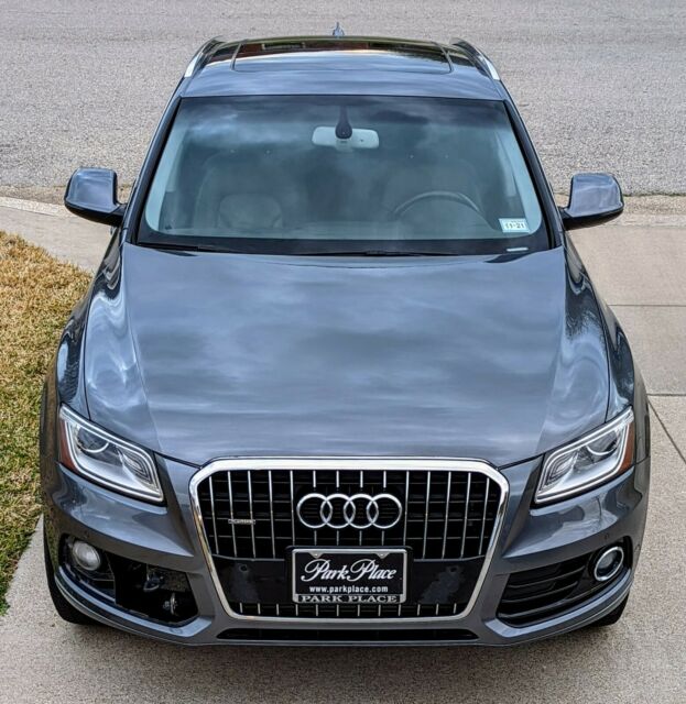 2013 Audi Q5 (Monsoon Gray Metallic/Black)