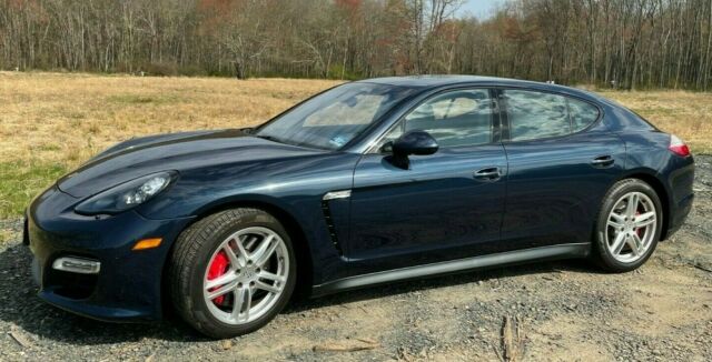 2013 Porsche Panamera (Blue/Brown)