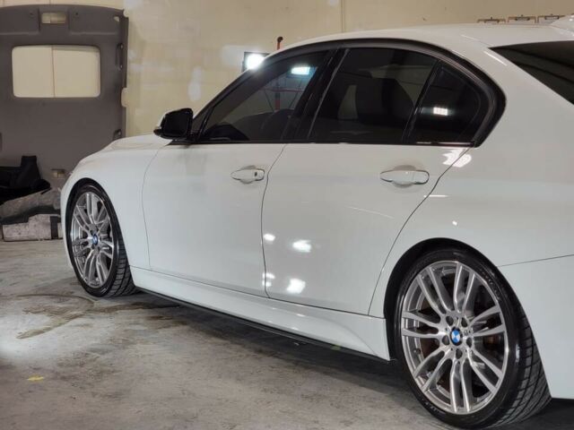 2013 BMW 335i (White/JET BLACK)
