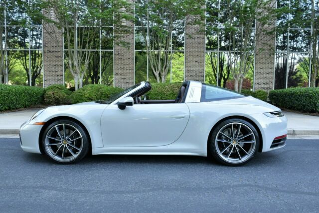2021 Porsche 911