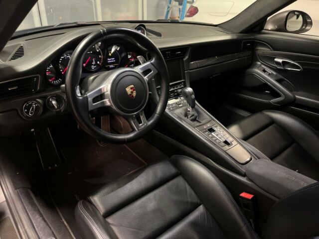 2014 Porsche 911 (Agate Gray/Black)