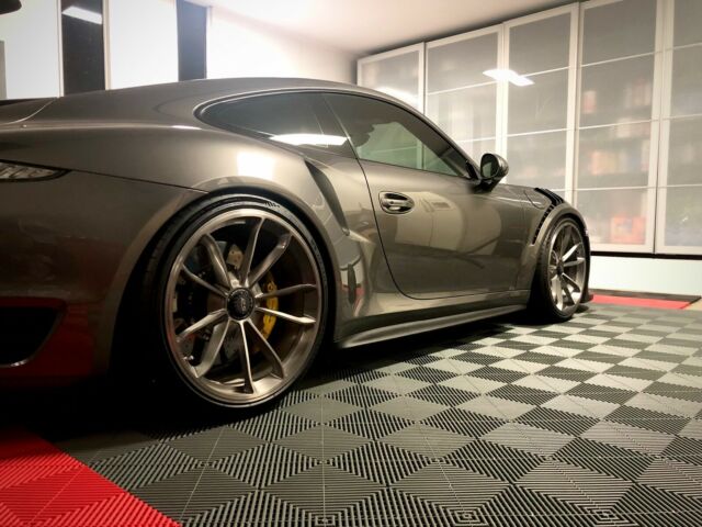 2014 Porsche 911 (Agate Gray/Black)