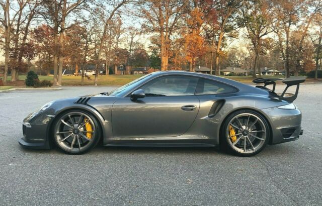2014 Porsche 911 (Agate Gray/Black)