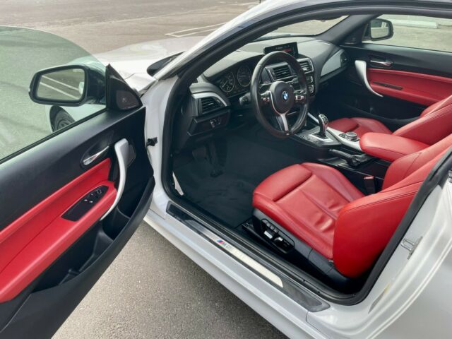 2016 BMW 2-Series (White/Red)