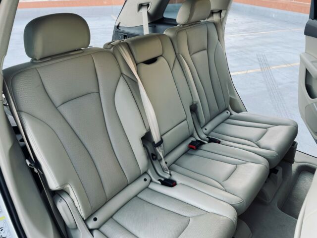 2018 Audi Q7 (White/Tan)