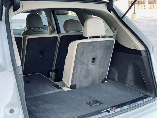 2018 Audi Q7 (White/Tan)