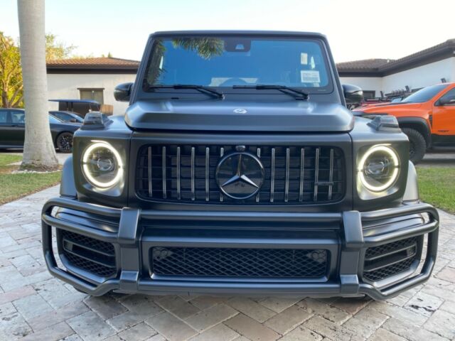 2021 Mercedes-Benz G-Class (Black/Black)