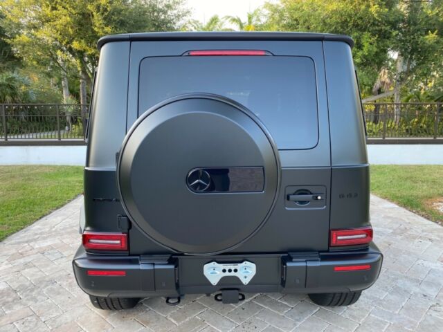 2021 Mercedes-Benz G-Class (Black/Black)