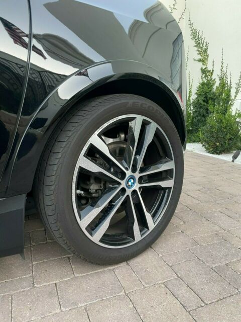 2018 BMW i3 (Black/Brown)