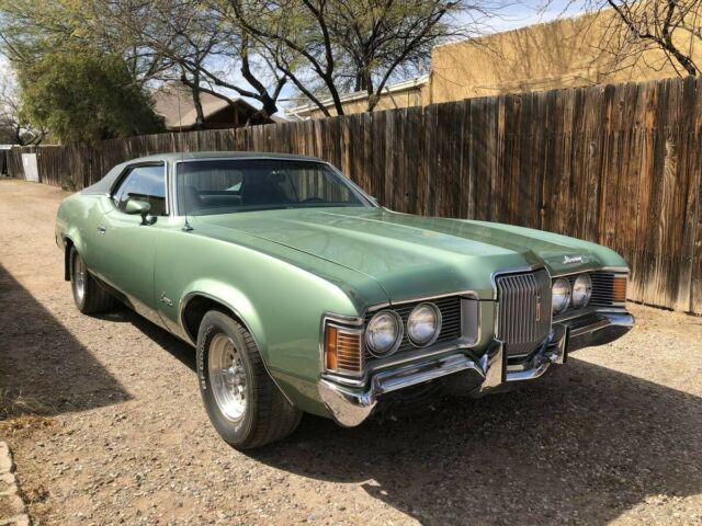 1971 Mercury Cougar (White/Black)