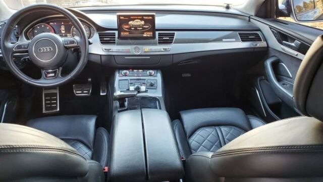 2013 Audi S8 (Grey/BLACK PARTIAL LEATHER)
