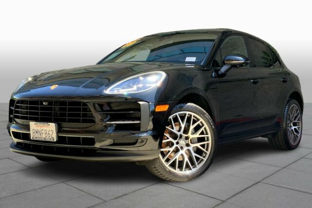 2020 Porsche Macan (BLACK/BLACK PARTIAL LEATHER)