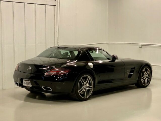 2012 Mercedes-Benz SLS AMG (Black/Black)