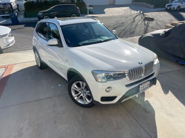 2016 BMW X3 (White/Mojave Beige)