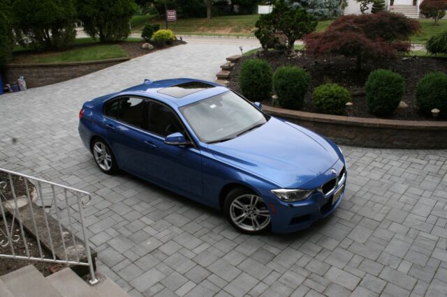 2013 BMW 3-Series (Blue/Black)