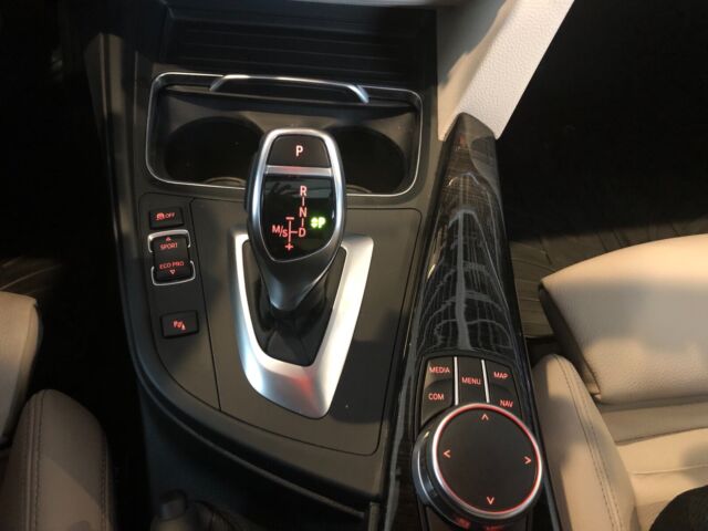 2018 BMW 3-Series (Gray/Tan)