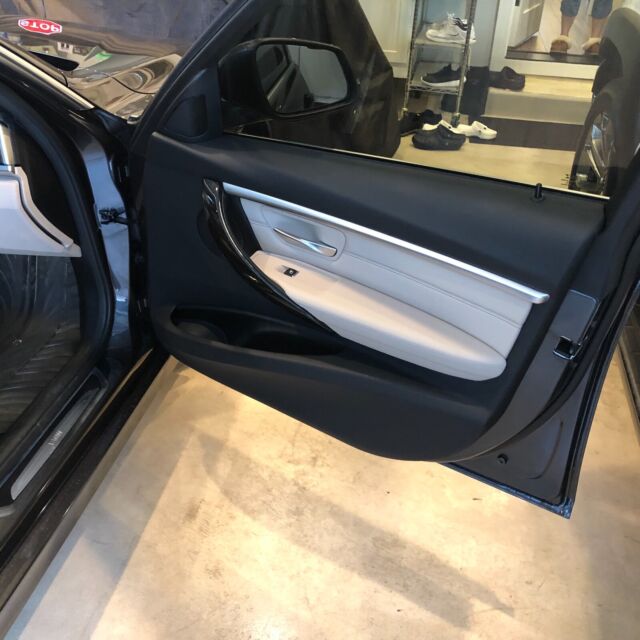 2018 BMW 3-Series (Gray/Tan)