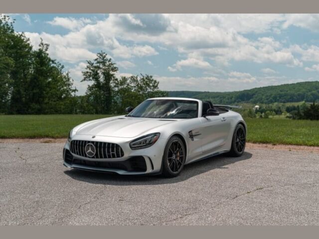 2020 Mercedes-Benz AMG GT (Designo Iridium Silver Magno Paint/Black Exclusive Nappa Leather)