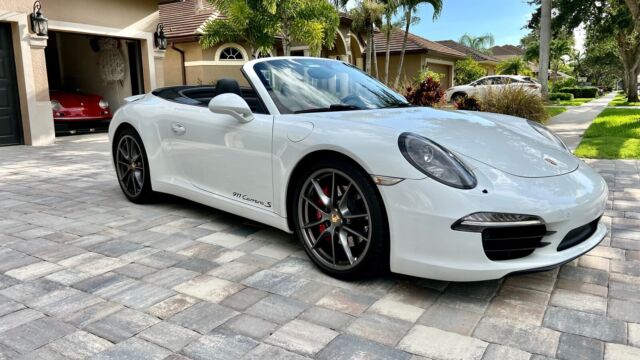 2015 Porsche 911