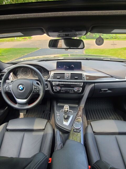 2017 BMW 330i xDrive (Grey/Tan)