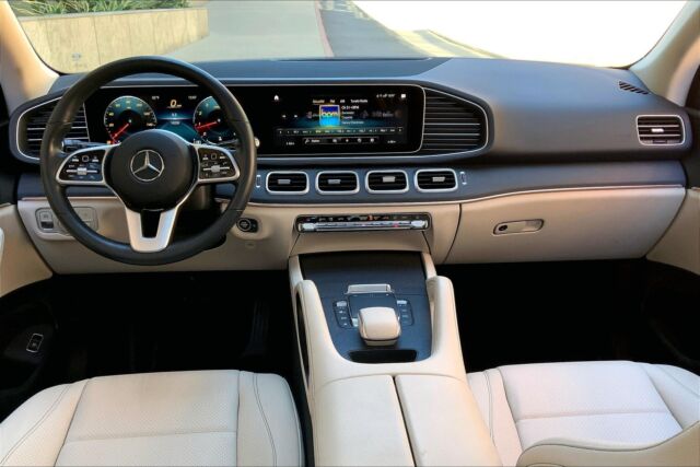 2021 Mercedes-Benz GL-Class (POLAR WHITE/MACCHIATO BEIGE-BLACKMB TEX)