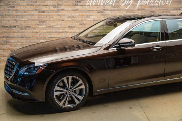 2018 Mercedes-Benz S-Class S560V4 (Brown/White)