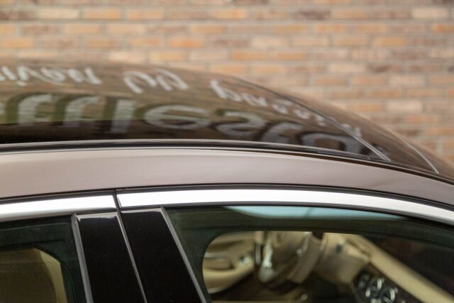 2018 Mercedes-Benz S-Class S560V4 (Brown/White)