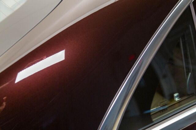 2018 Mercedes-Benz S-Class S560V4 (Brown/White)