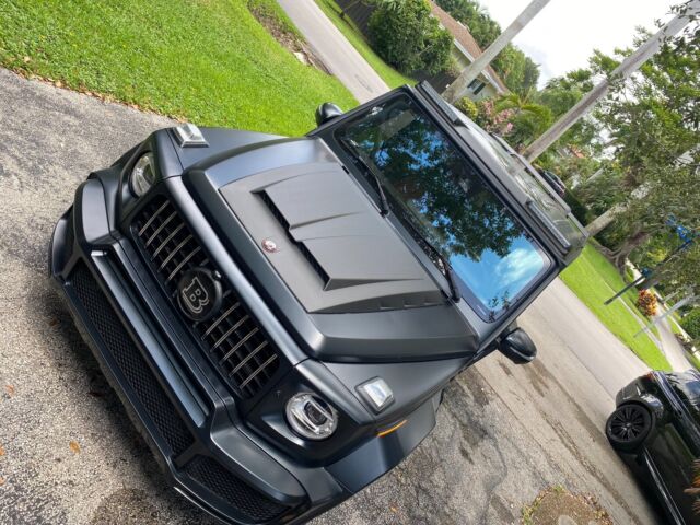 2020 Mercedes-Benz G-Class (Black/Red)