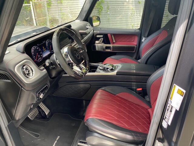 2020 Mercedes-Benz G-Class (Black/Red)