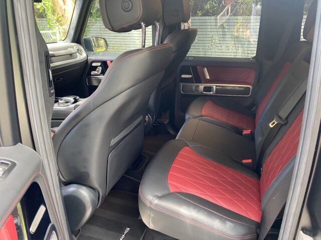 2020 Mercedes-Benz G-Class (Black/Red)